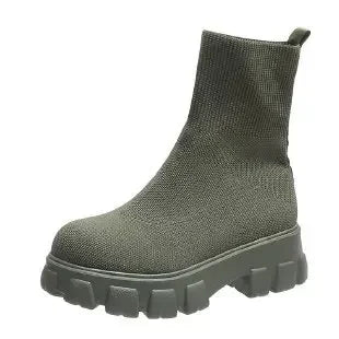 Elegante und stützende orthopädische Stiefel