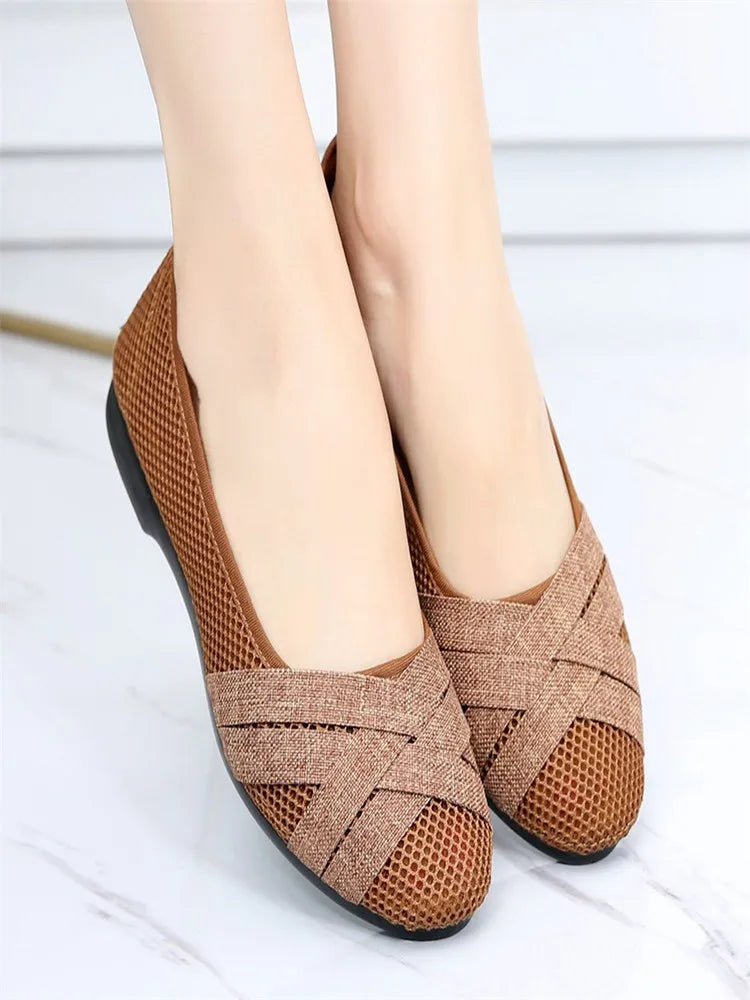 Stützende und trendige orthopädische Slipper