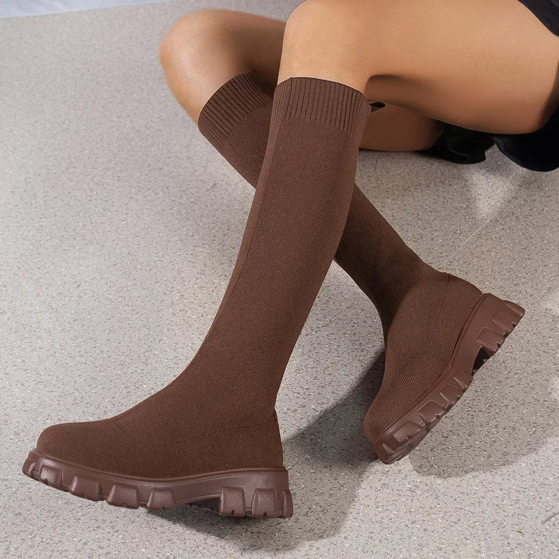 Elegante und stützende orthopädische Absätze