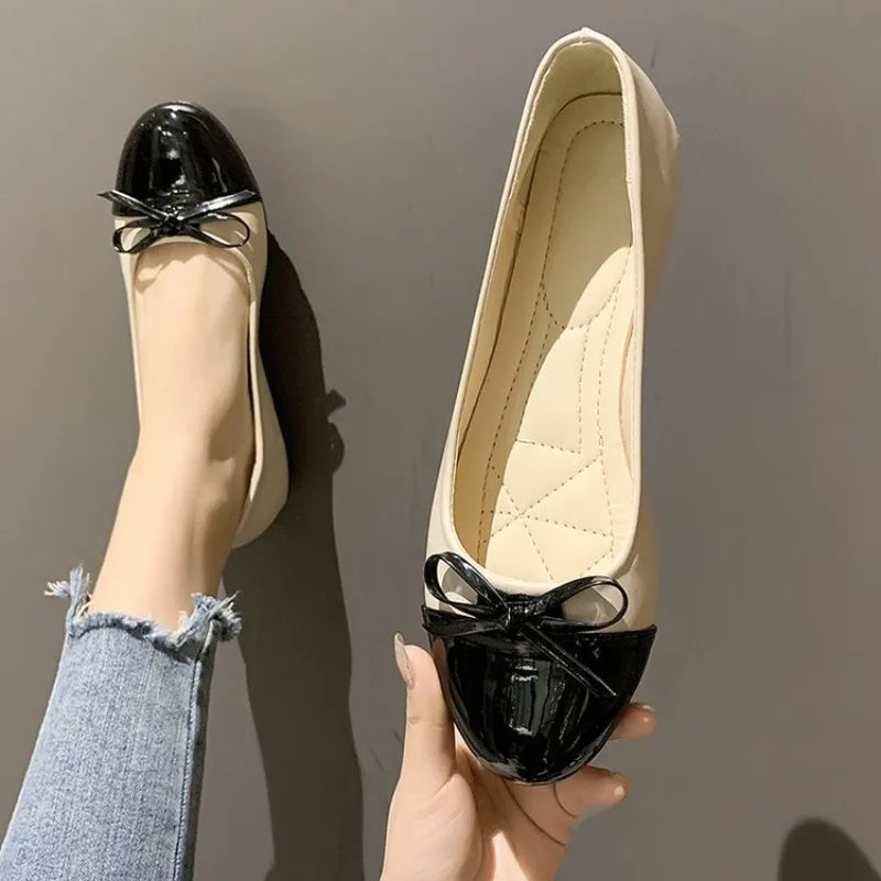 Maßgeschneiderte und bequeme orthopädische Ballerinas