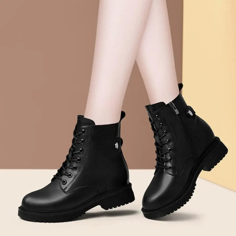 Bequeme und modische orthopädische Stiefel