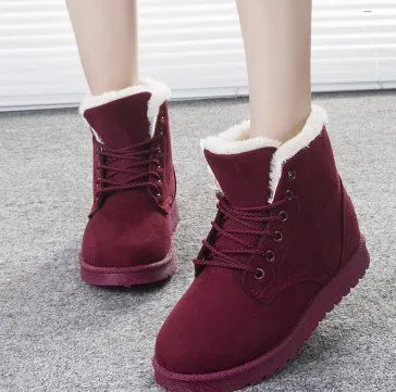 Lässige und stützende orthopädische Stiefel
