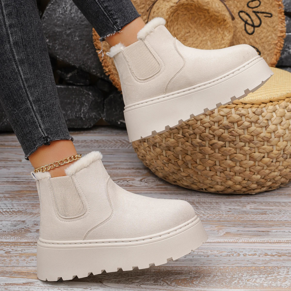 Stützende und stilvolle orthopädische Stiefel