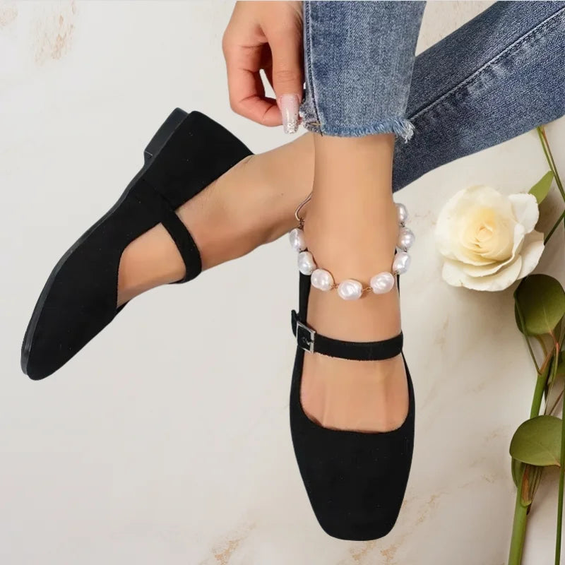 Stützende und stilvolle orthopädische Schuhe