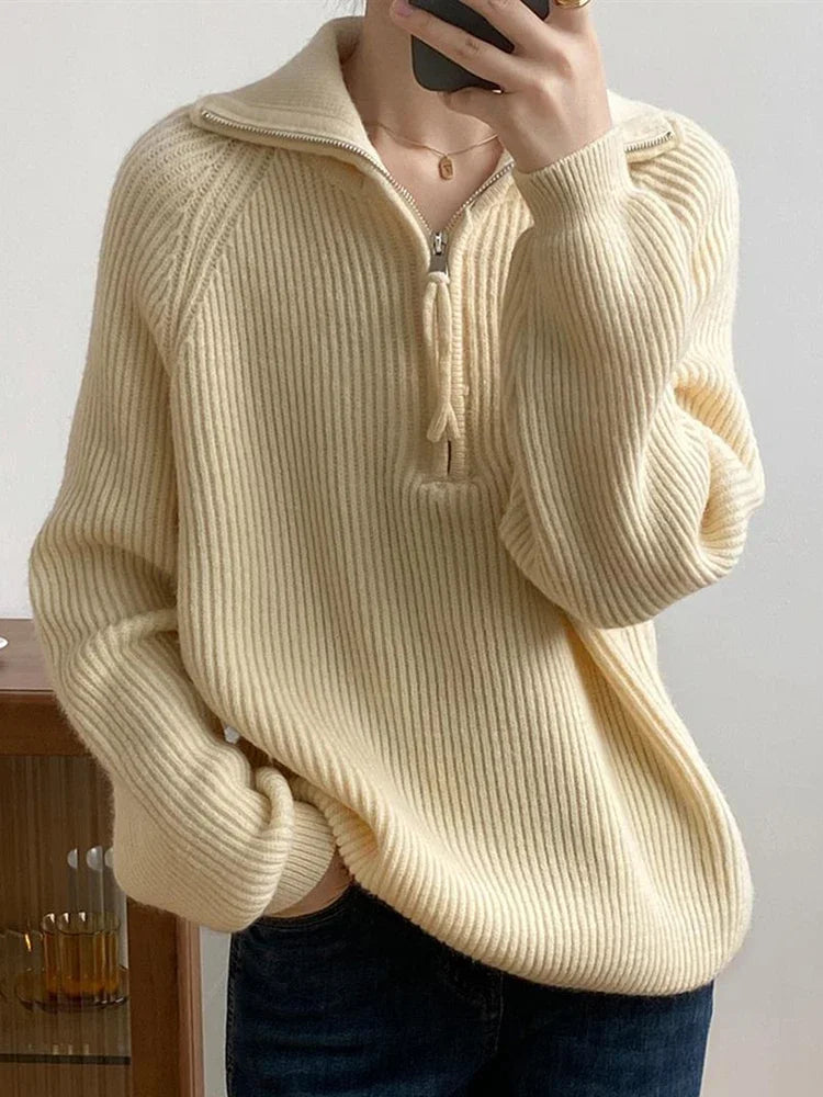 Poliert und verspielt Pullover