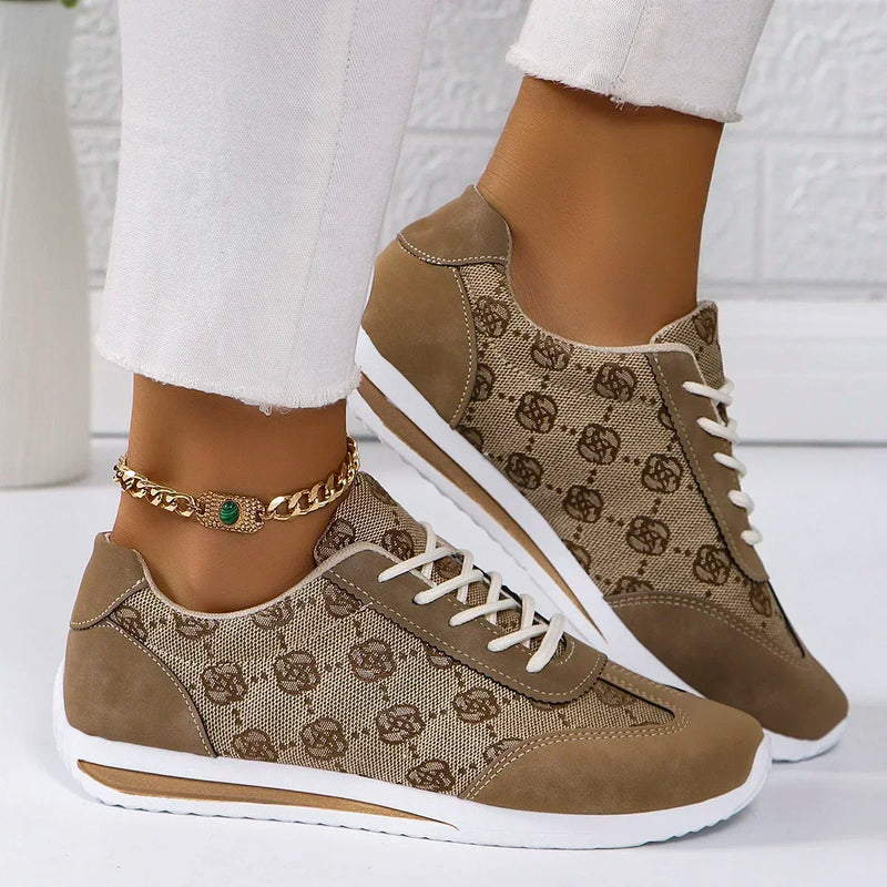 Bequeme und modische orthopädische Turnschuhe