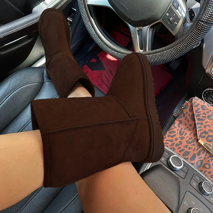 Modische und stützende orthopädische Stiefel