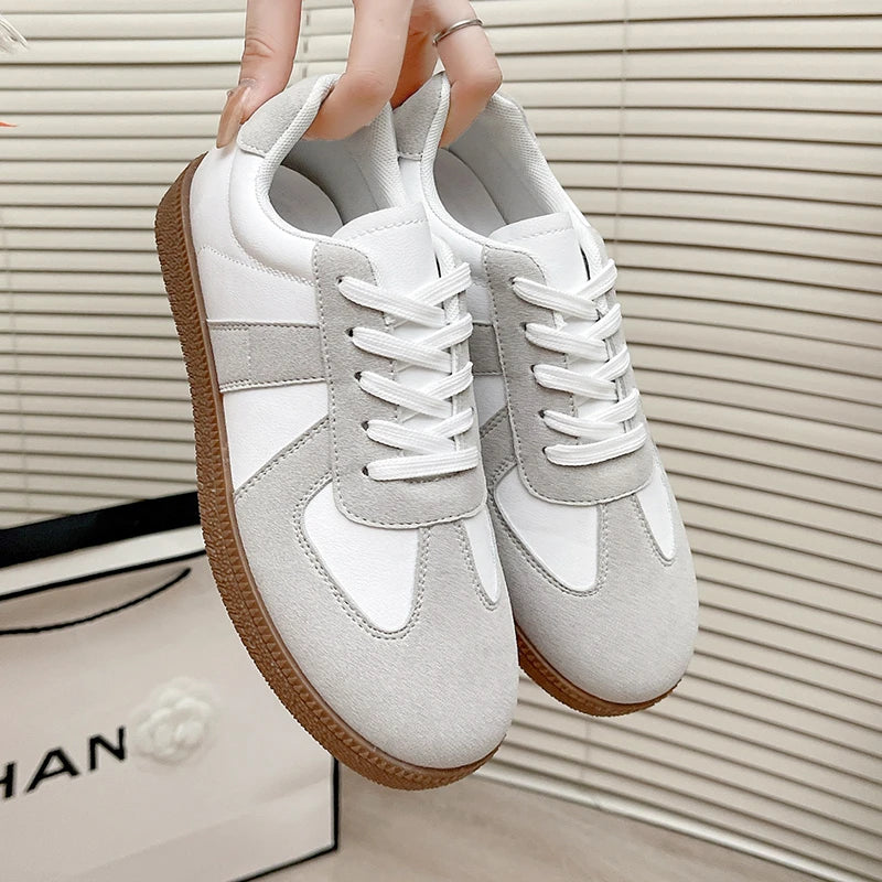 Lässige und stützende orthopädische Turnschuhe
