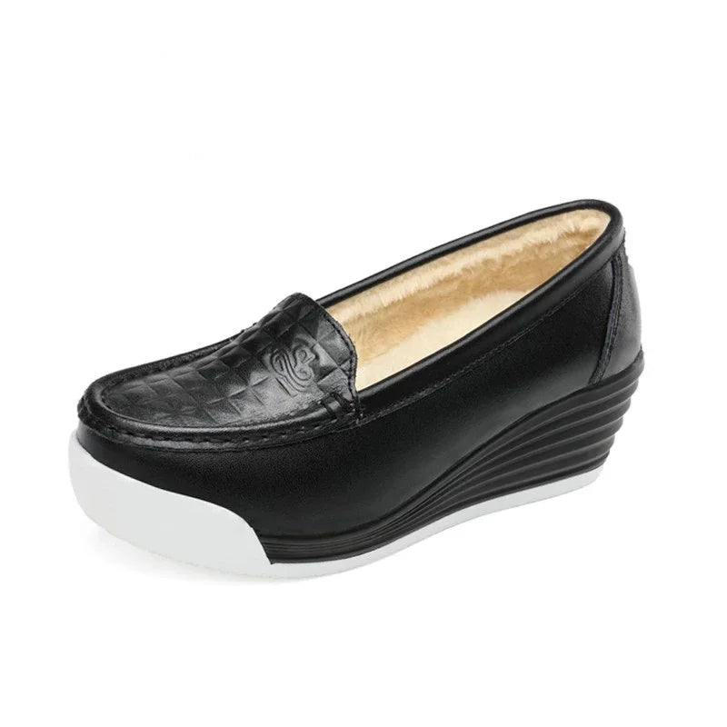 Stützende und stilvolle orthopädische Slipper
