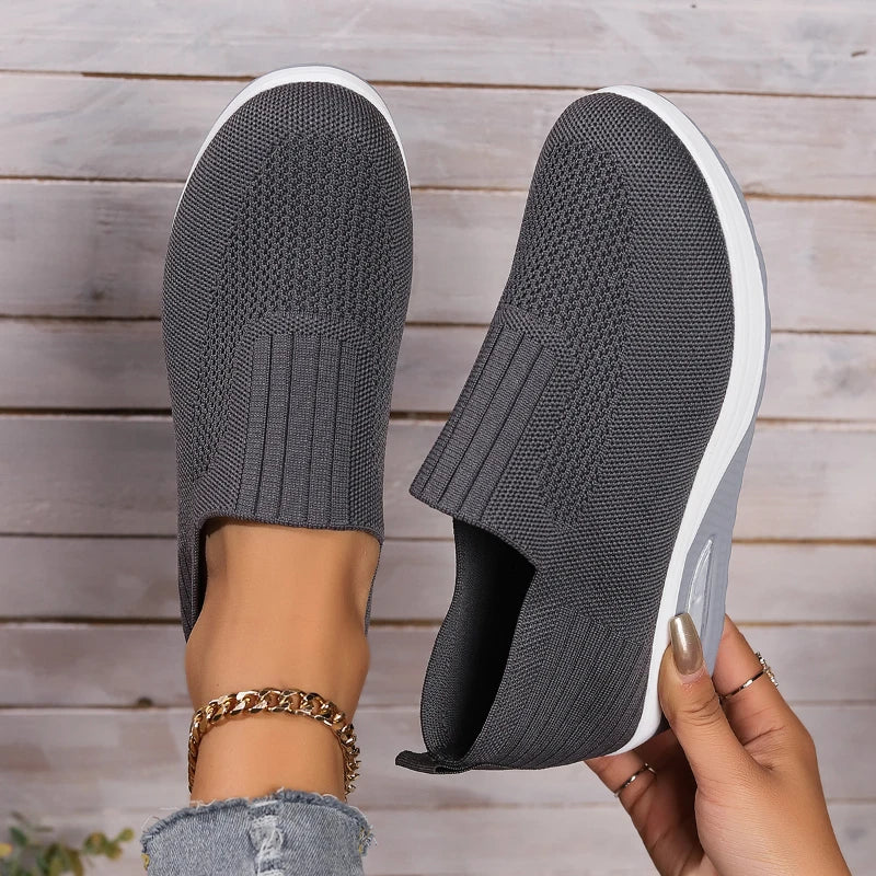 Lässige und stützende orthopädische Turnschuhe