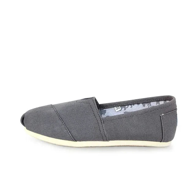 Langlebige und stützende orthopädische Schuhe