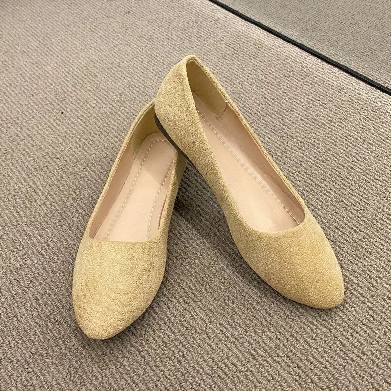Stützende und stilvolle orthopädische Schuhe
