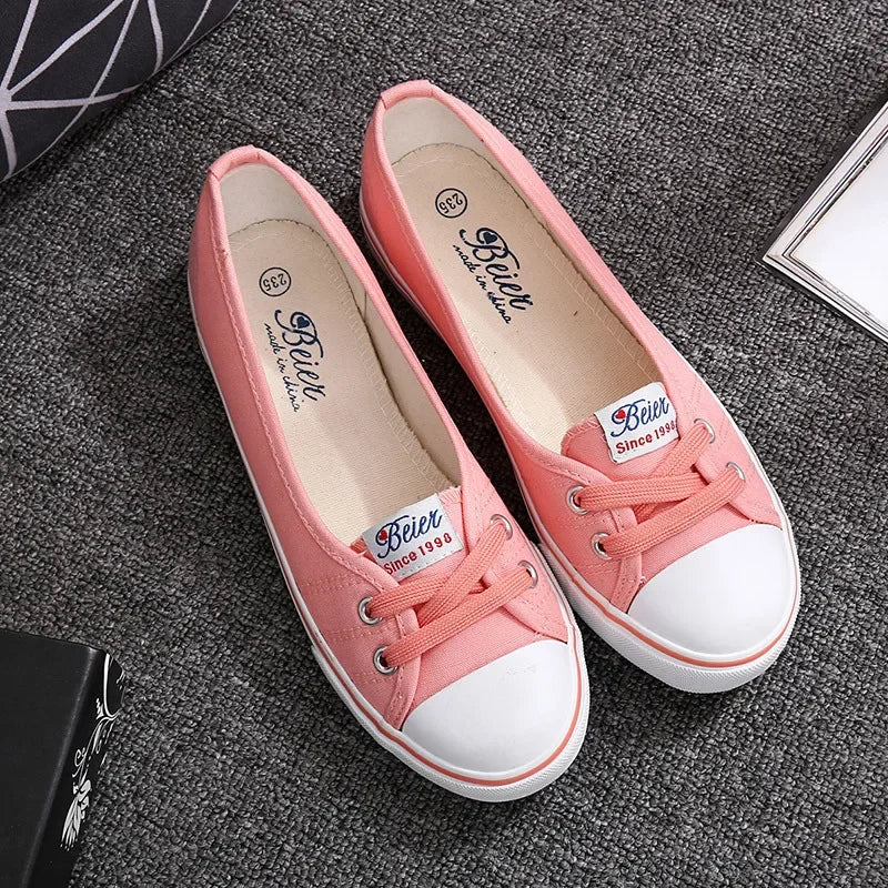 Elegante und stützende orthopädische Turnschuhe
