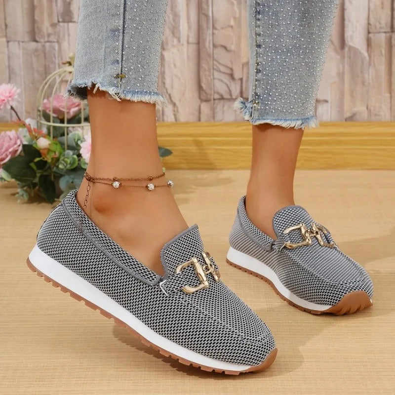 Vielseitige und stützende orthopädische Schuhe