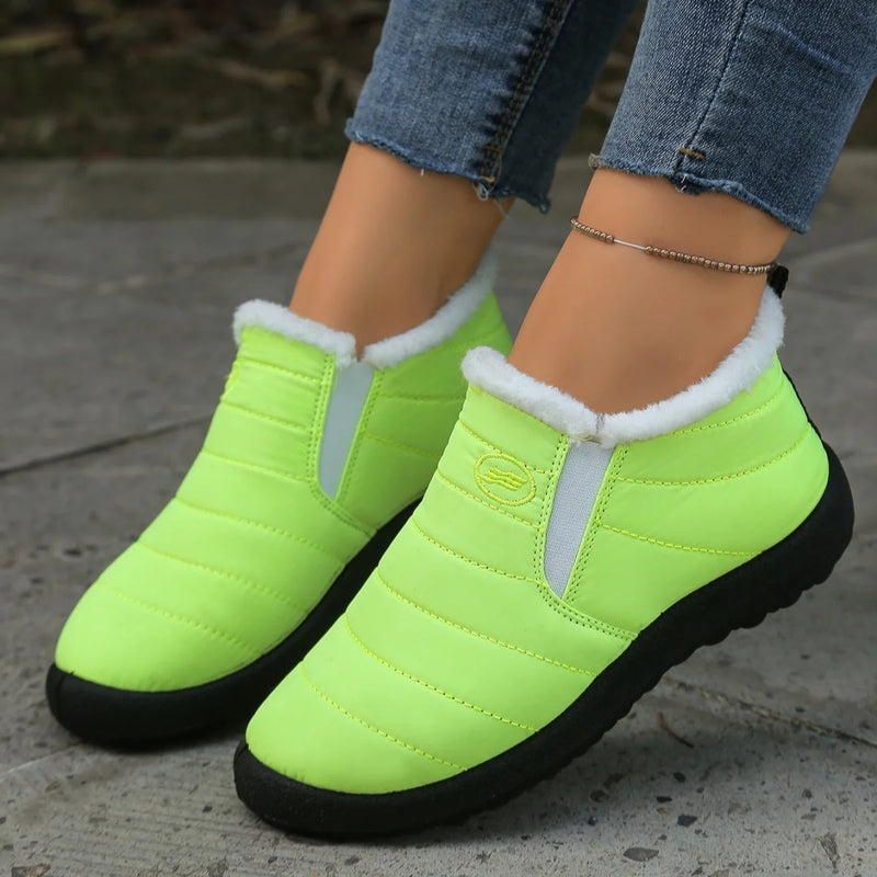 Lässige und stützende orthopädische Stiefel
