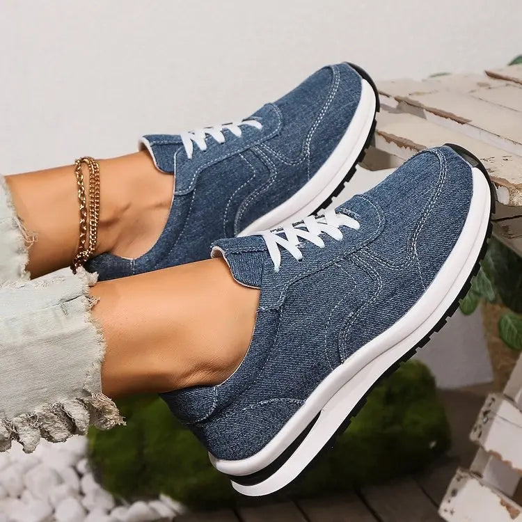 Elegante und stützende orthopädische Schuhe