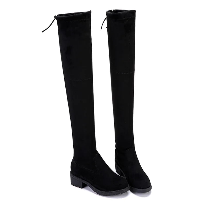 Elegante und stützende orthopädische Absätze