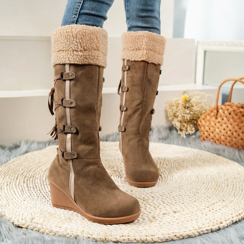 Stützende und trendige orthopädische Stiefel