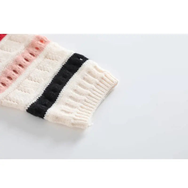 MW | Gestreifter Strickpullover