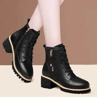 Stützende und stilvolle orthopädische Stiefel