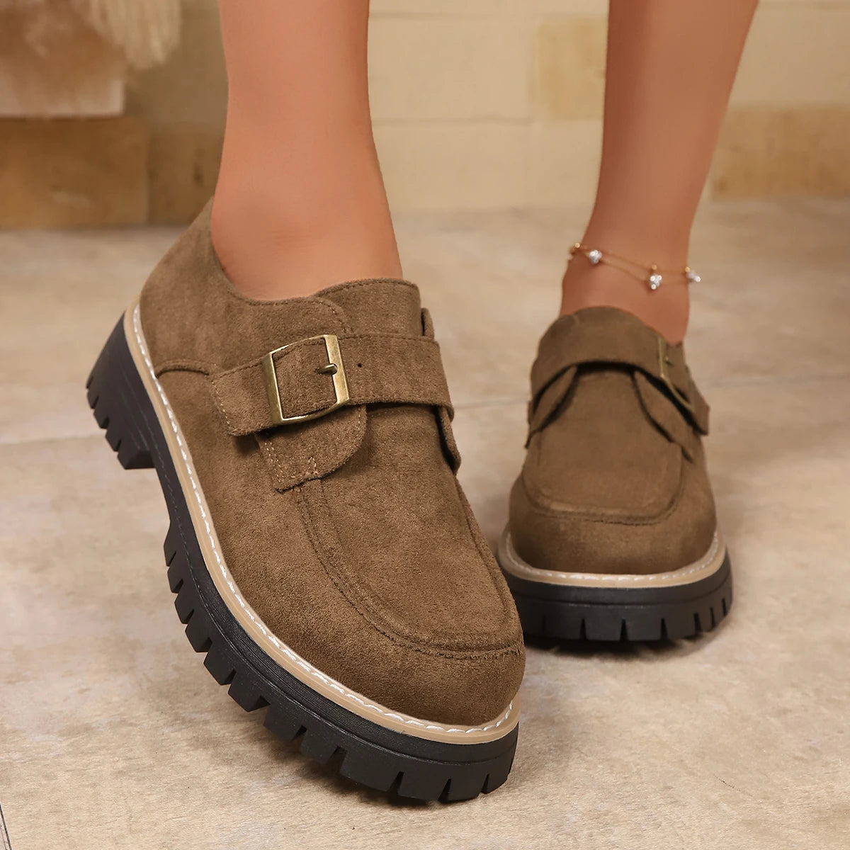 Vielseitige und stützende orthopädische Slipper