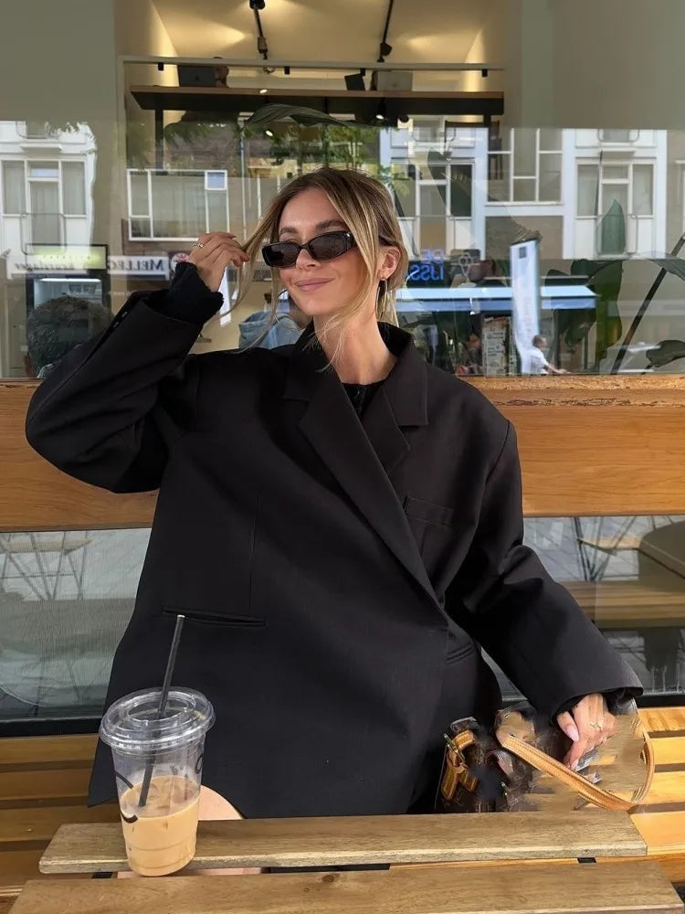 MW | Übergroßer Blazer mit einem Twist