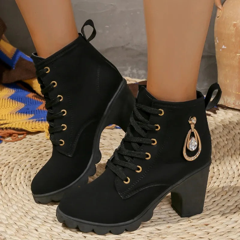 Langlebige und stützende orthopädische Stiefel