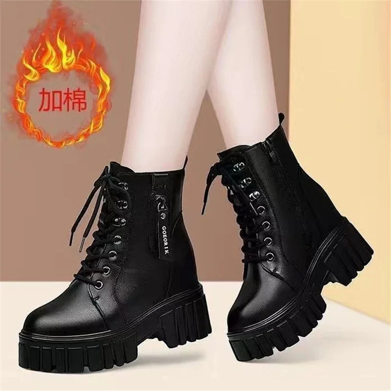 Hochwertige orthopädische Stiefel