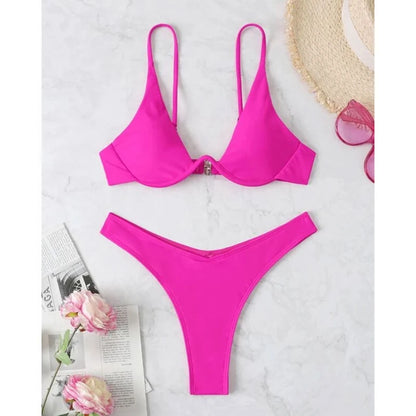 Effortlessly Bathing Suit With a Timeless Design