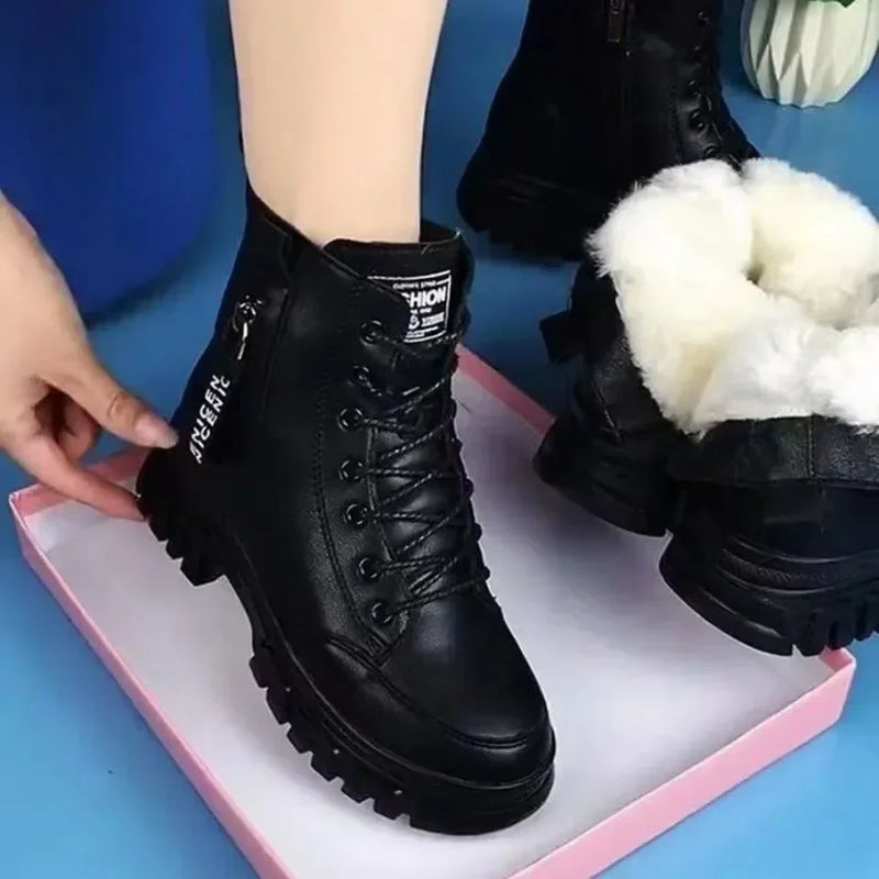 Stützende und trendige orthopädische Stiefel