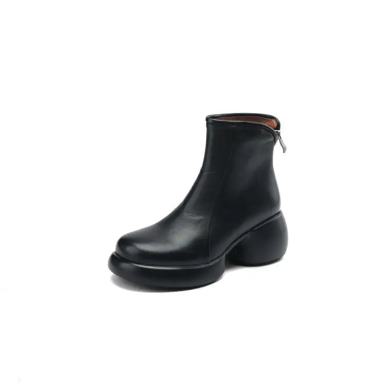 Bequeme und modische orthopädische Stiefel