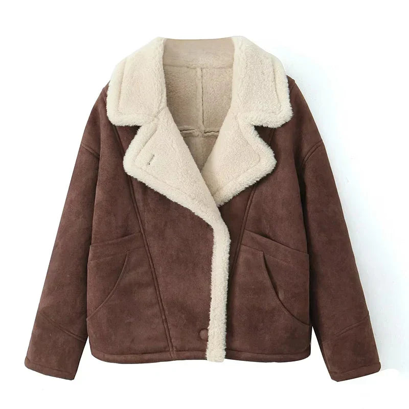 Anmutig gestaltete Jacke