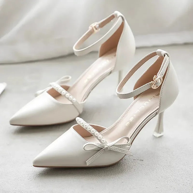Bequeme und modische orthopädische Schuhe