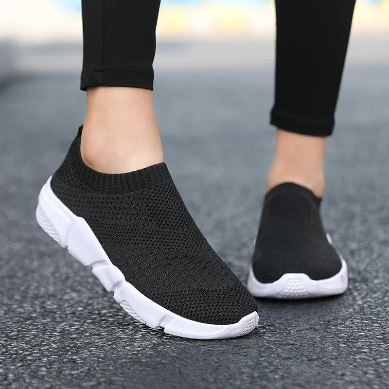 Vielseitige und stützende orthopädische Turnschuhe