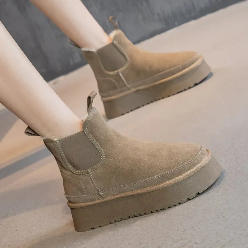 Lässige und stützende orthopädische Stiefel