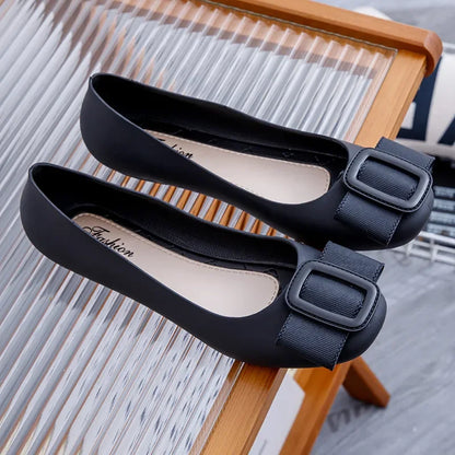 Vielseitige und stützende orthopädische Slipper