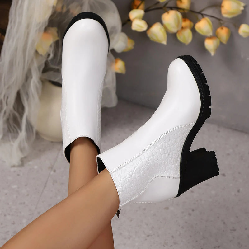 Stützende und trendige orthopädische Stiefel