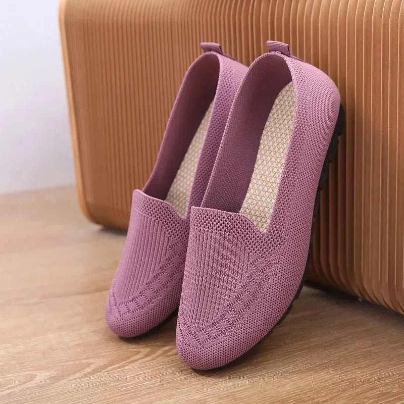Elegante und stützende orthopädische Turnschuhe