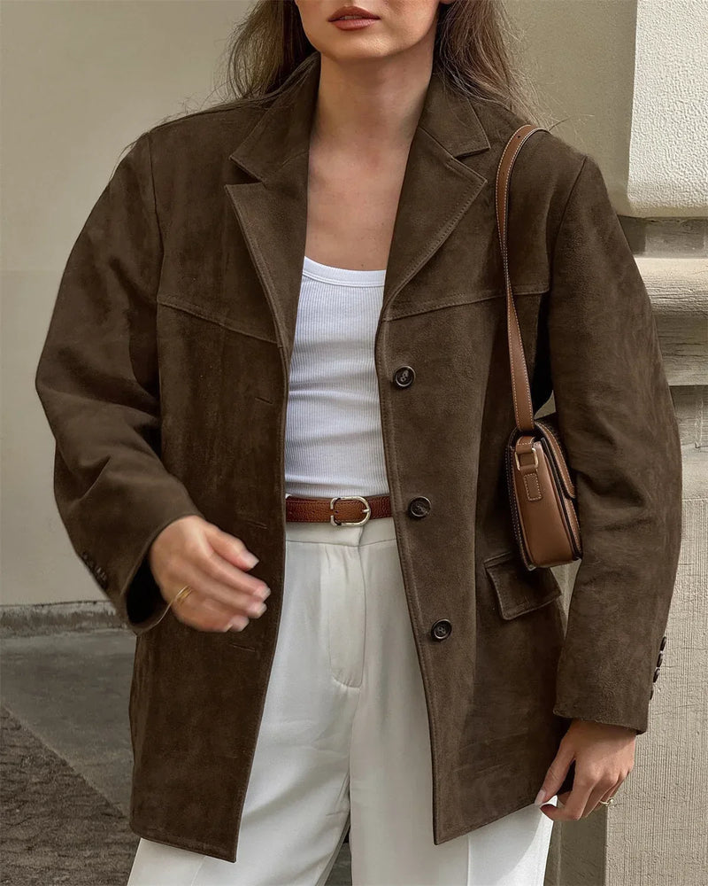 Klassisch gestaltete Jacke