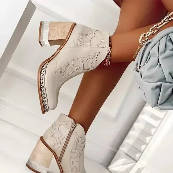 Langlebige und stützende orthopädische Stiefel