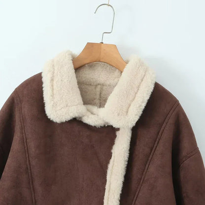 Anmutig gestaltete Jacke