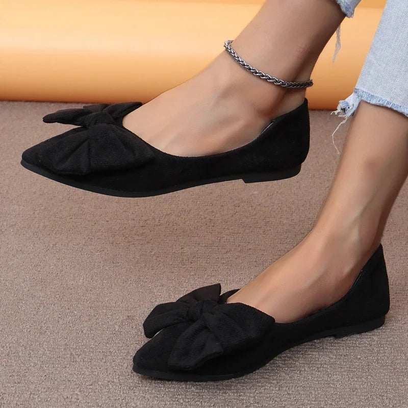 Elegante und stützende orthopädische Schuhe