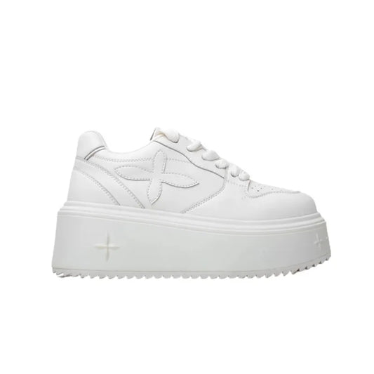 Stützende und stilvolle orthopädische Turnschuhe