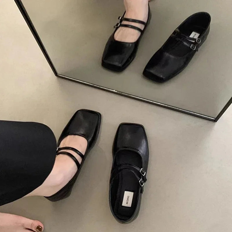 Lässige und stützende orthopädische Schuhe