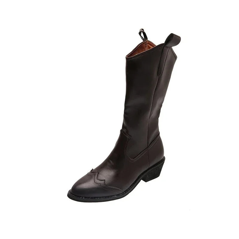 Maßgeschneiderte und bequeme orthopädische Stiefel