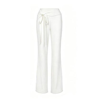 Classic Designed Pants in a Timeless Cut