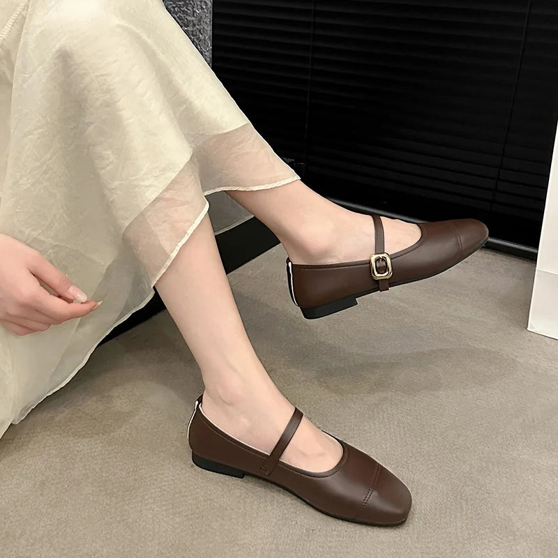 Modische und stützende orthopädische Slipper