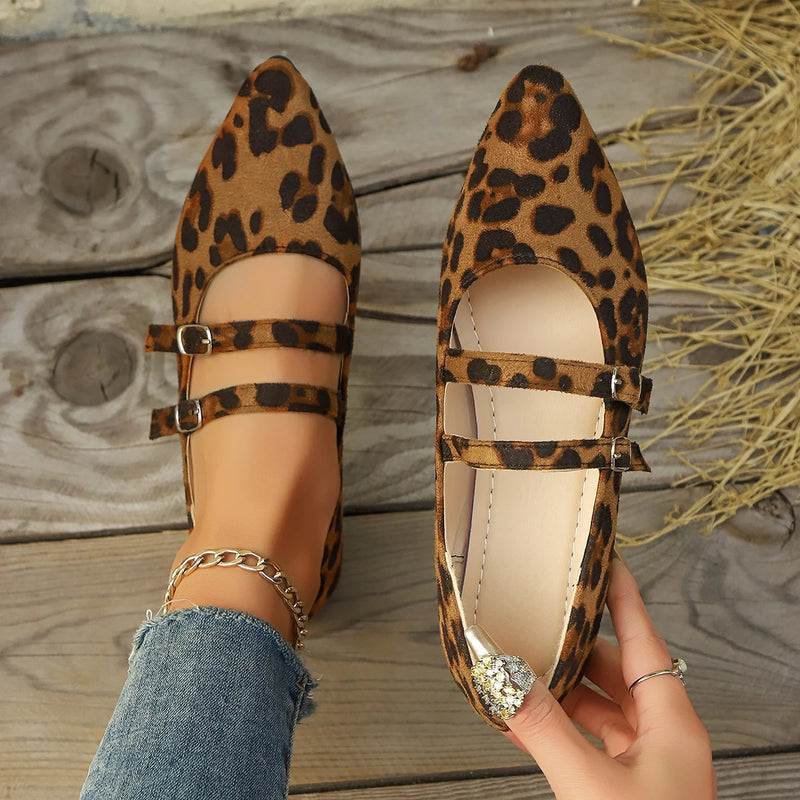 Maßgeschneiderte und bequeme orthopädische Slipper