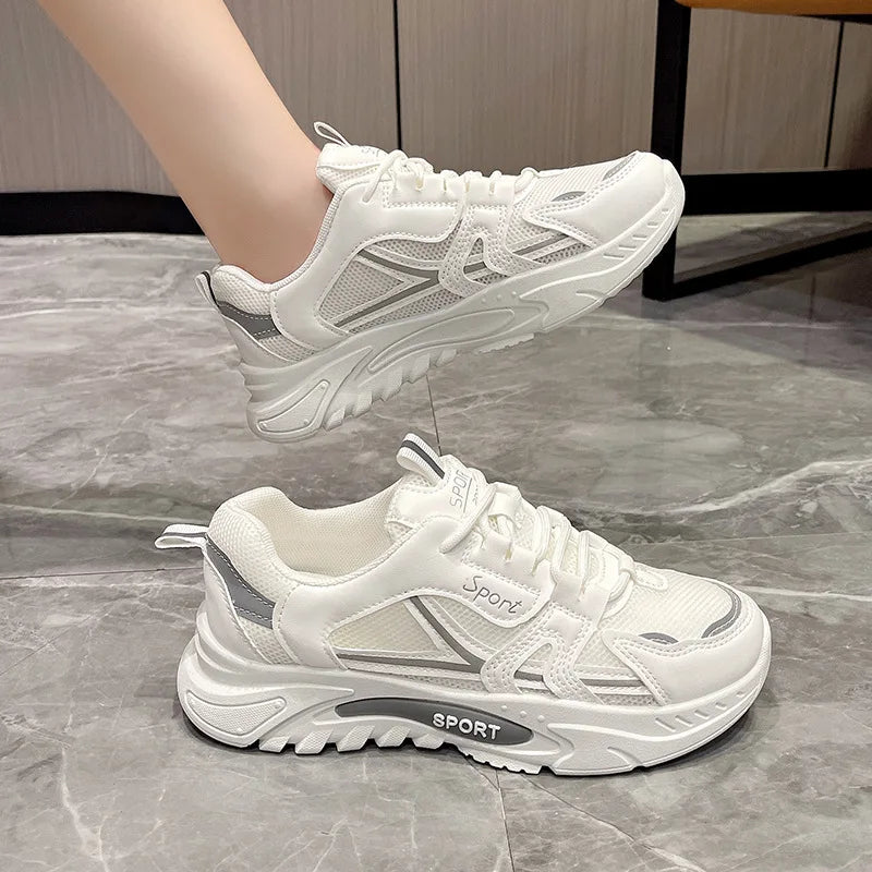 Stützende und trendige orthopädische Turnschuhe