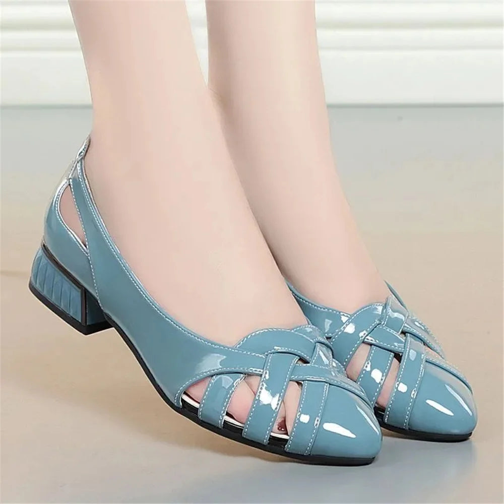 Langlebige und stützende orthopädische Schuhe